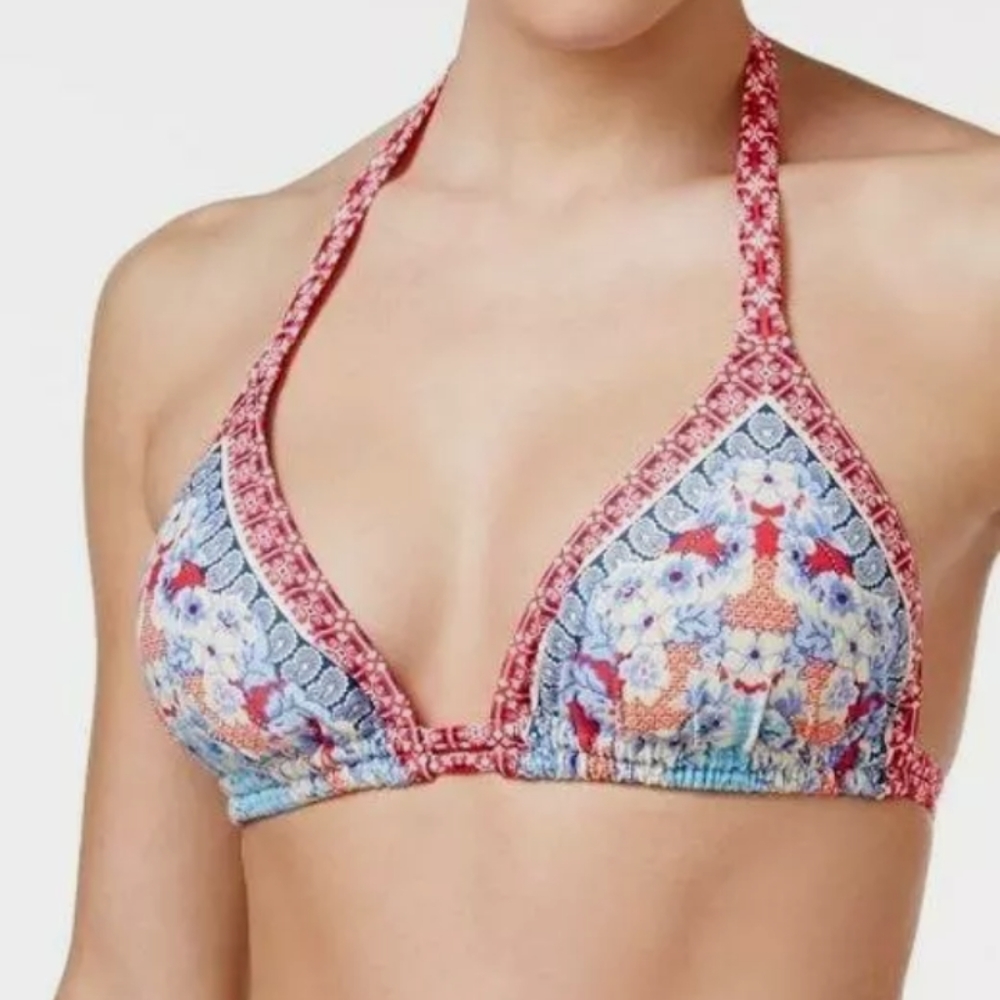 Profile Blush swimwear top size S/P Cup =E